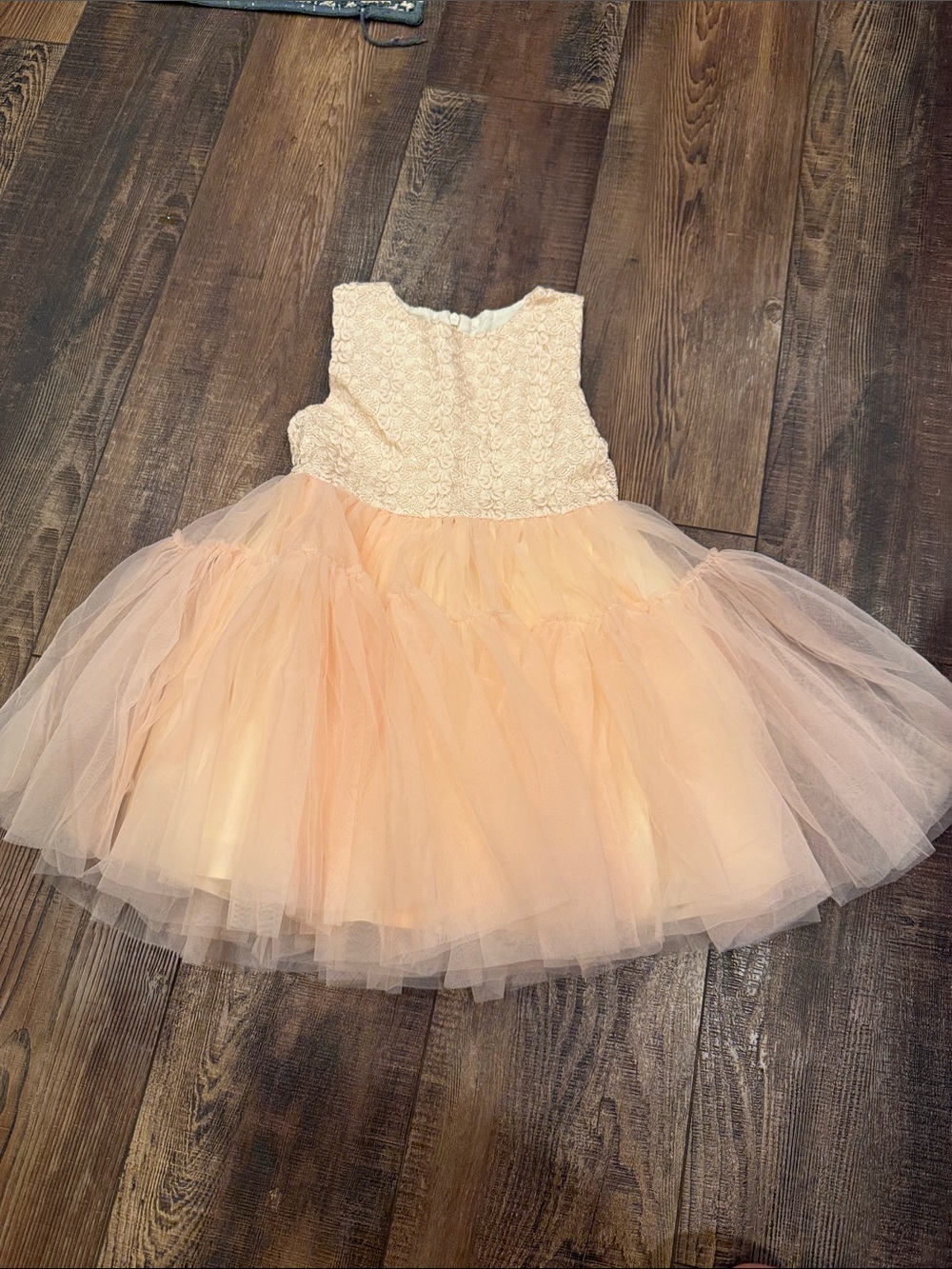 Pettigirl Girls Peach Tulle Party Dress with a tulle flower belt
